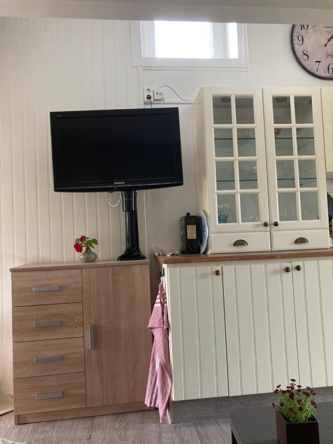 Gustavsro I Apelviken Annex 1 Apartman Varberg Kültér fotó