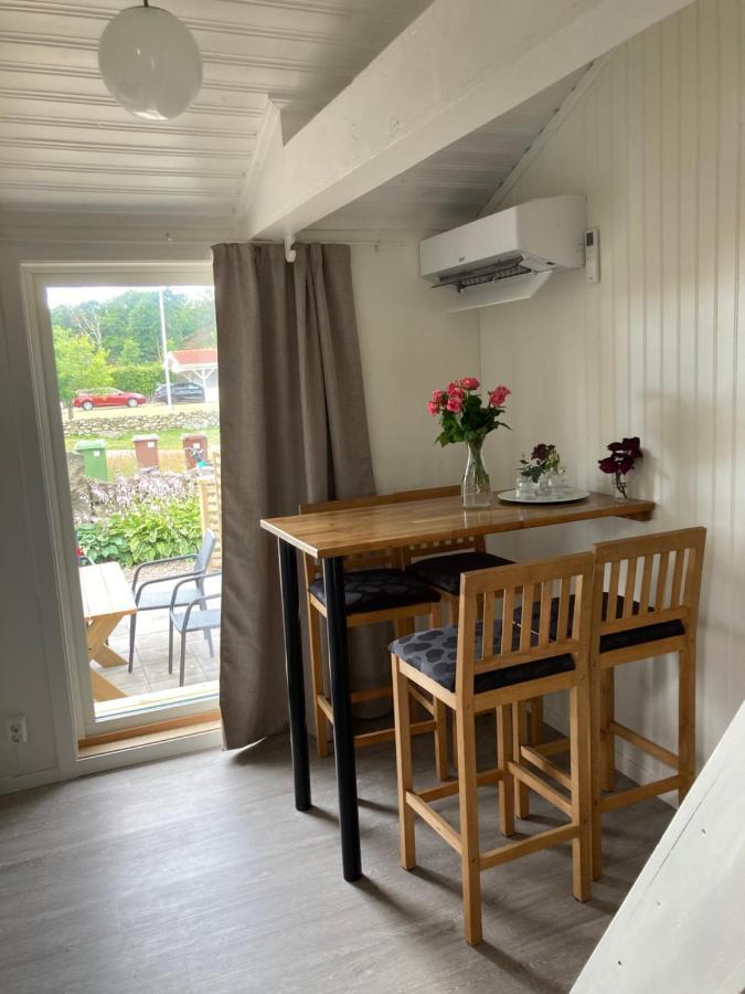 Gustavsro I Apelviken Annex 1 Apartman Varberg Kültér fotó